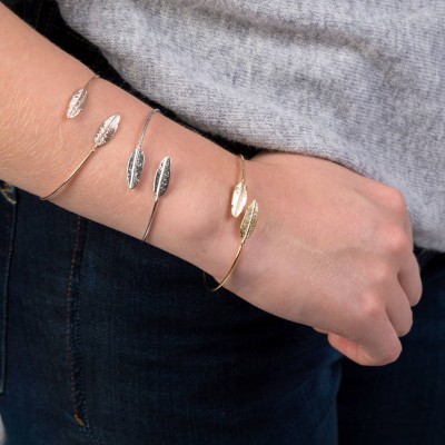 Feather Delicate Bangle