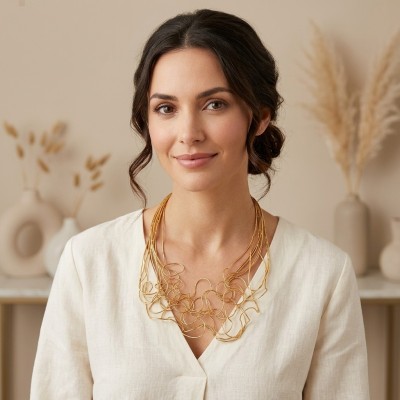 Short Wire Statement Bib Necklace